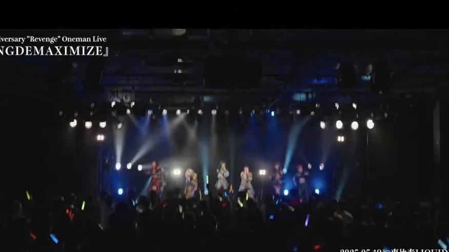 観客を前にしたGANGDEMICのライブステージ