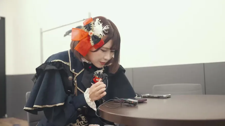 楽屋で花を手にする点染テンセイ少女。のメンバー